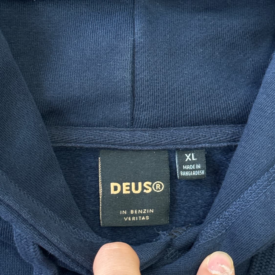 데우스엑스마키나 네이비 후드 XL 상품이미지4