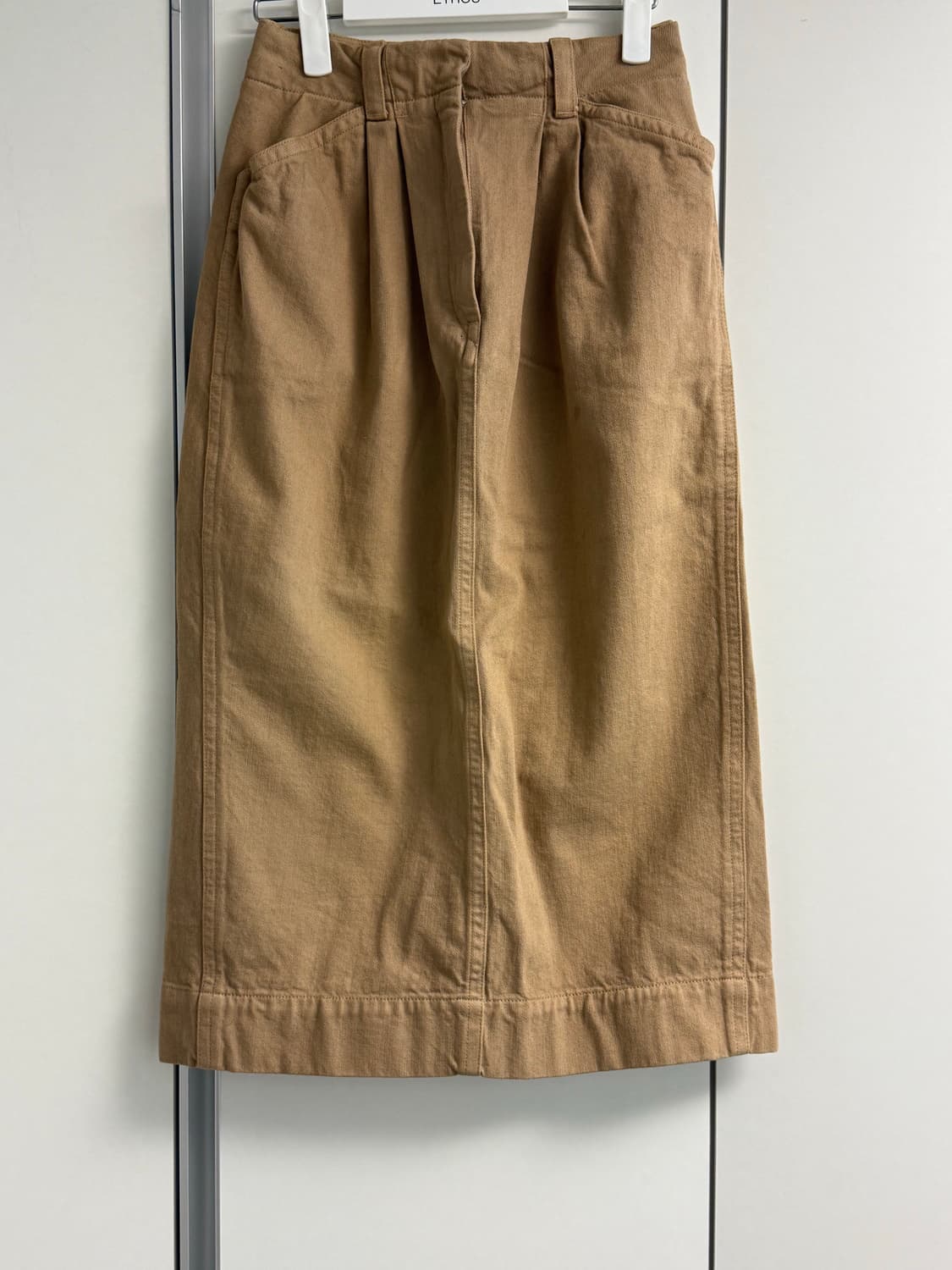 르메르 핀턱 데님 스커트 (34사이즈) /택제거 안한 상품 상품이미지4