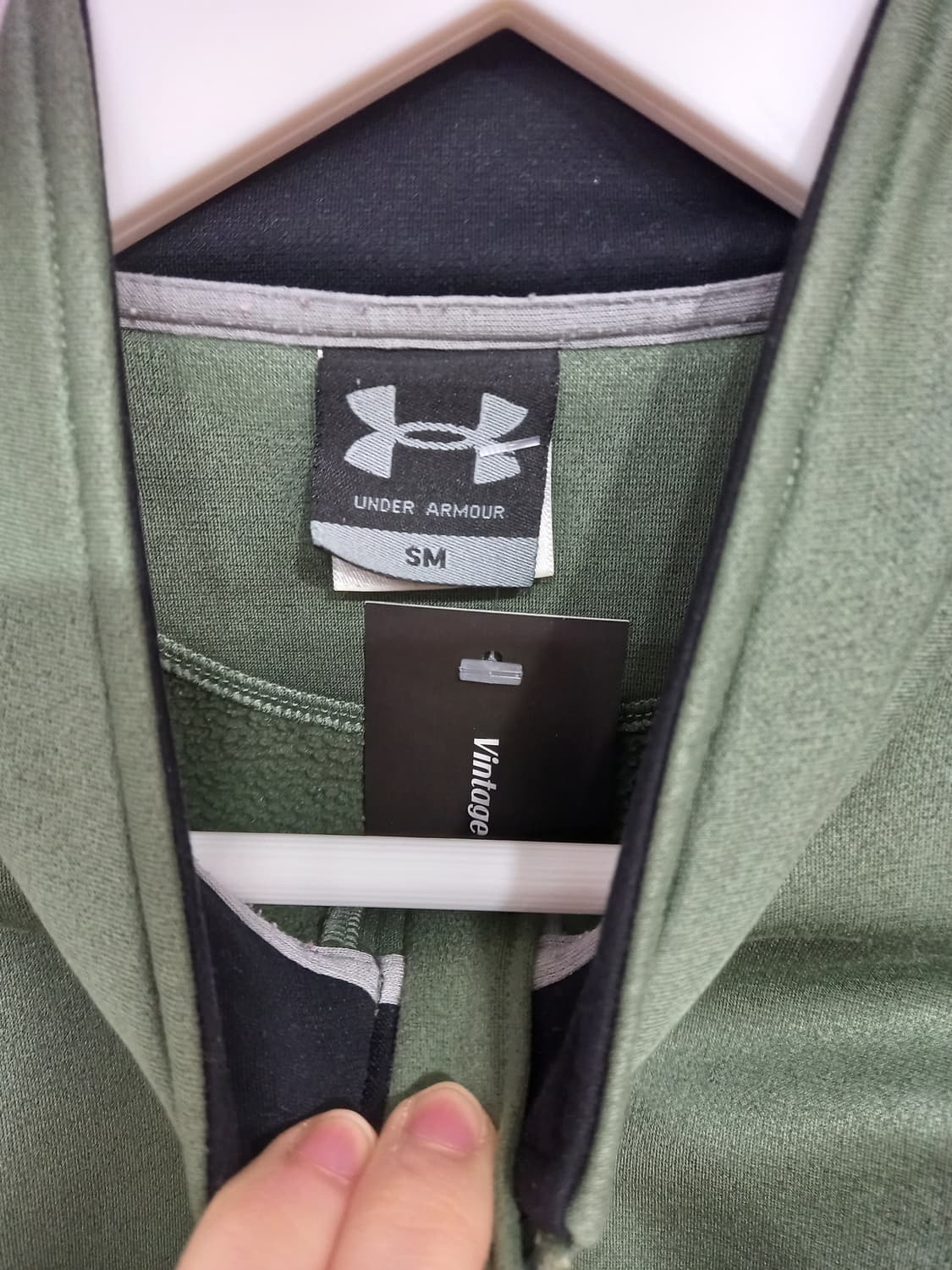 언더아머 긴팔 티셔츠 상품이미지3