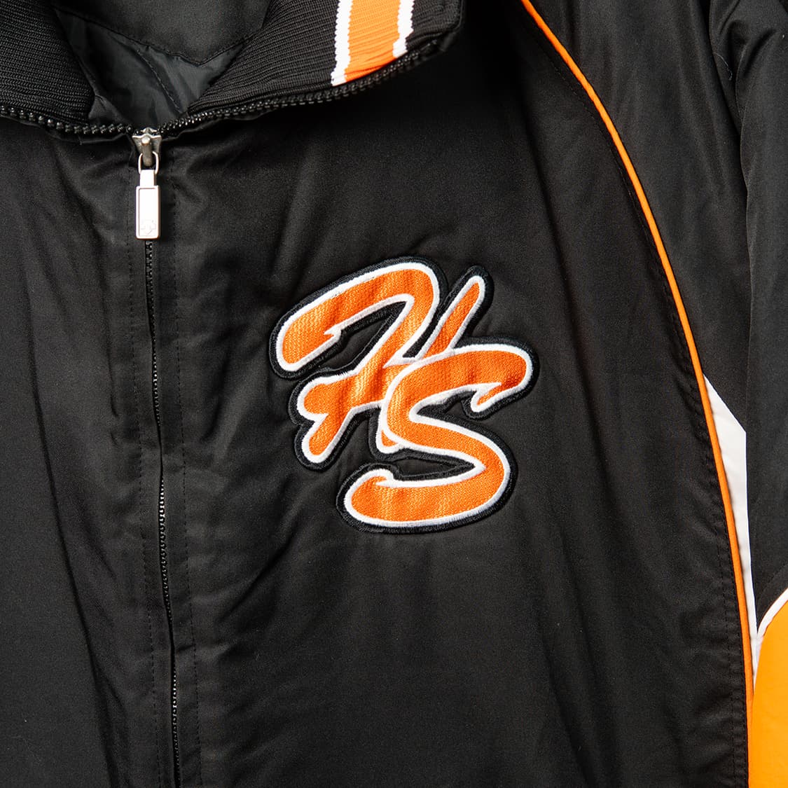 [105] 데상트 패디드 베이스볼 자켓 한화이글스 블랙+오렌지  상품이미지2