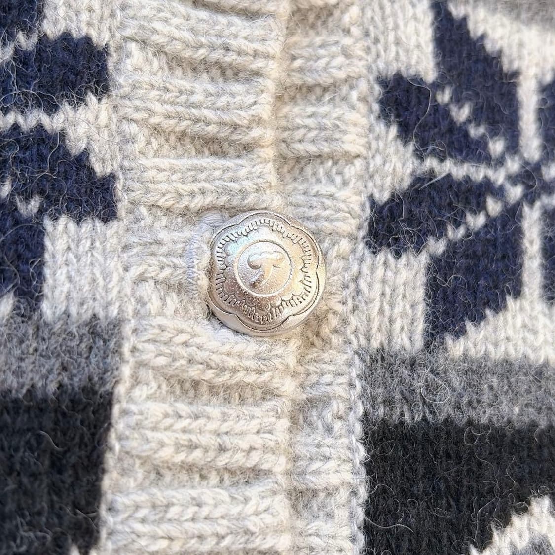 Hysteric glamour히스테릭 글래머 노르딕 후드 버튼 니트 상품이미지5