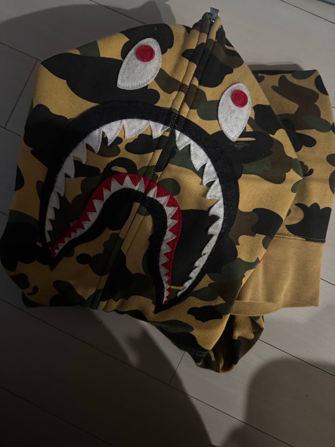 베이프황계 m사이즈 상품이미지1