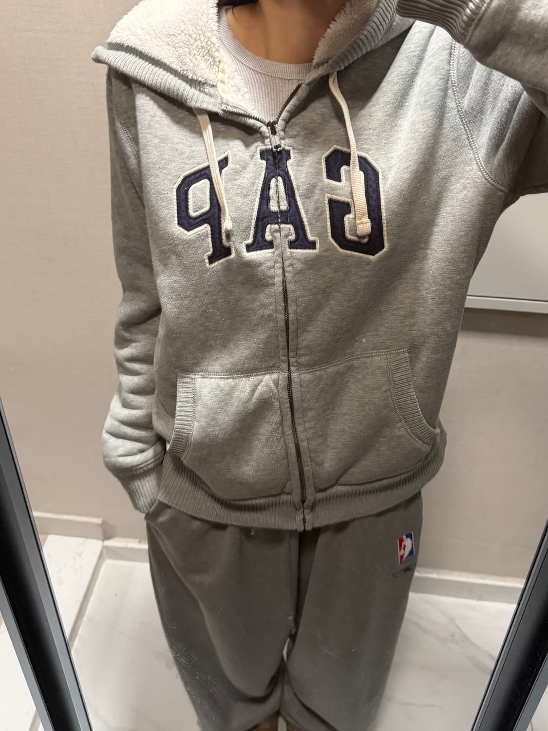 갭 양털 후드집업 m 상품이미지1