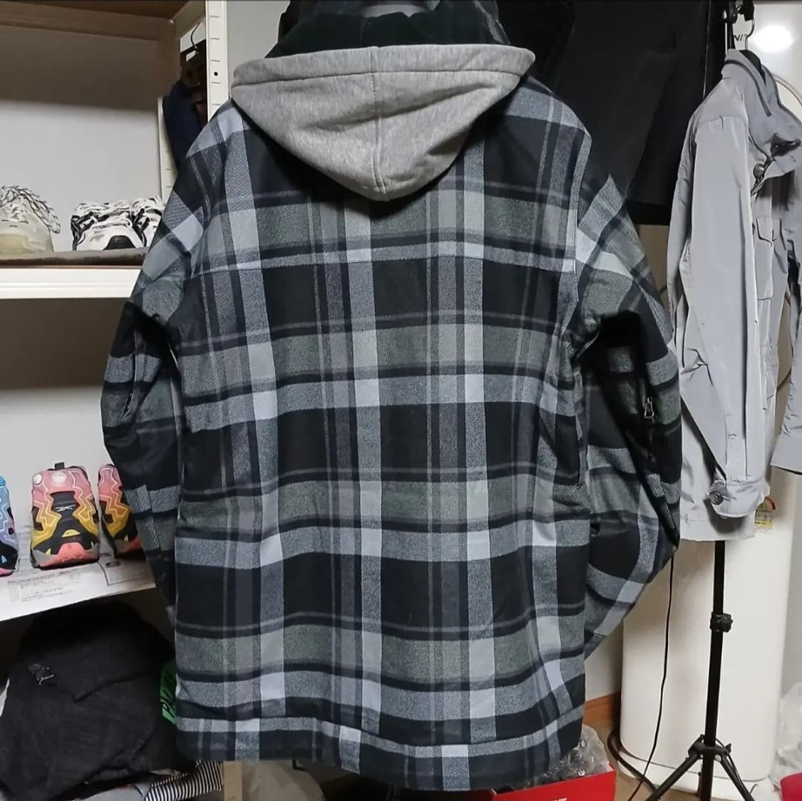 burton 버튼 스노우보드 자켓 스키 점퍼 체크
겨울 상품이미지3