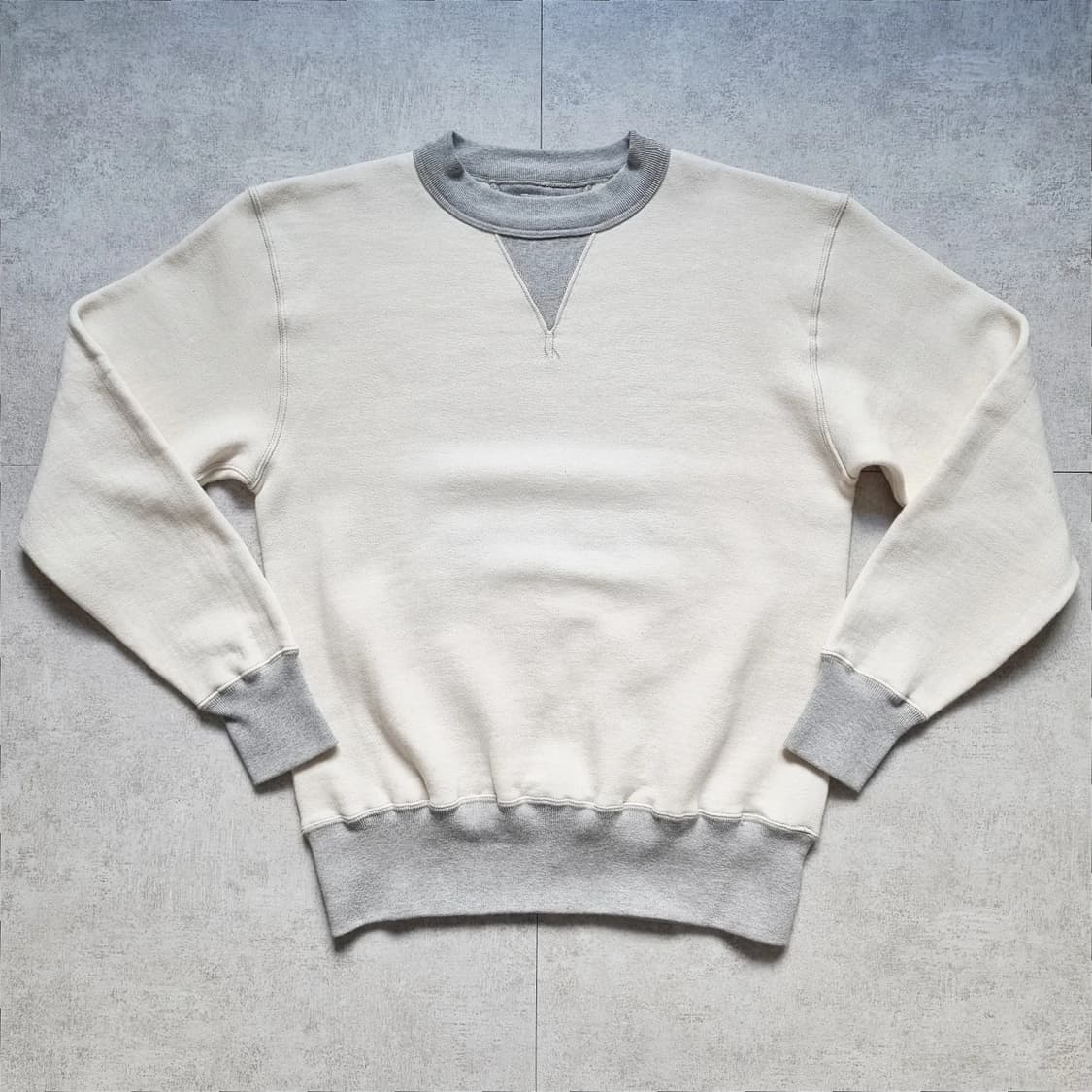 쿠쉬맨 Plane Two Tone Sweatshirt L sz 미사용품 상품이미지1