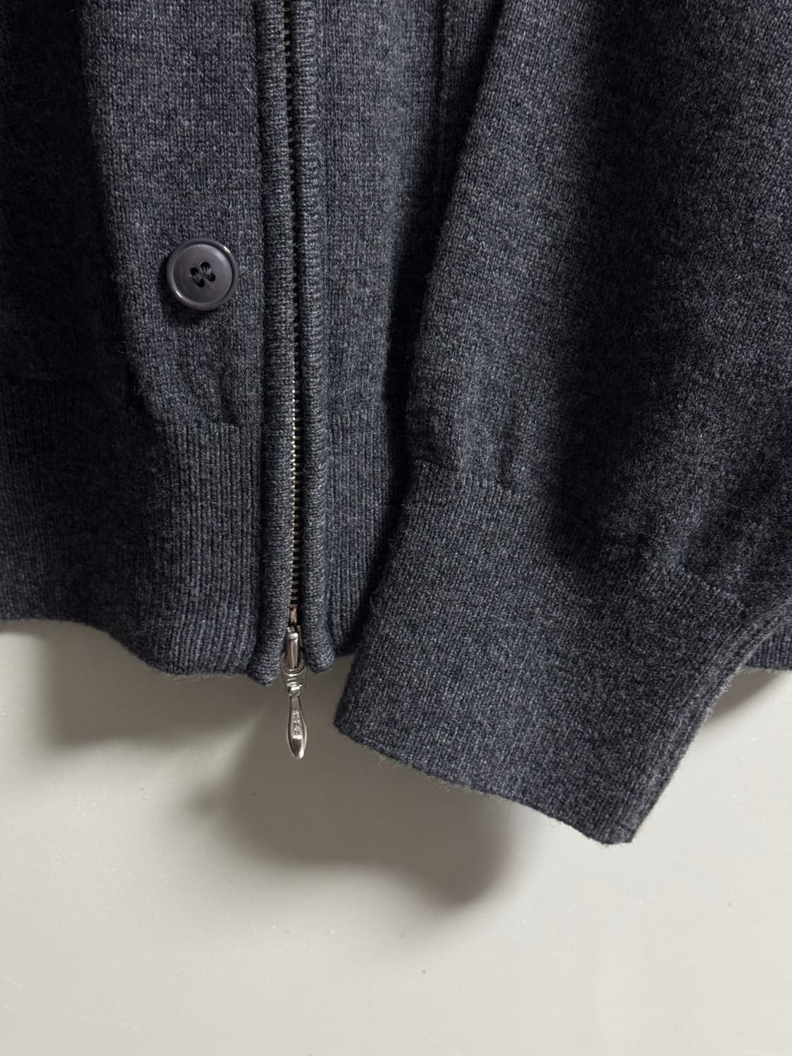 years ago merino wool placket knit zipup 상품이미지4