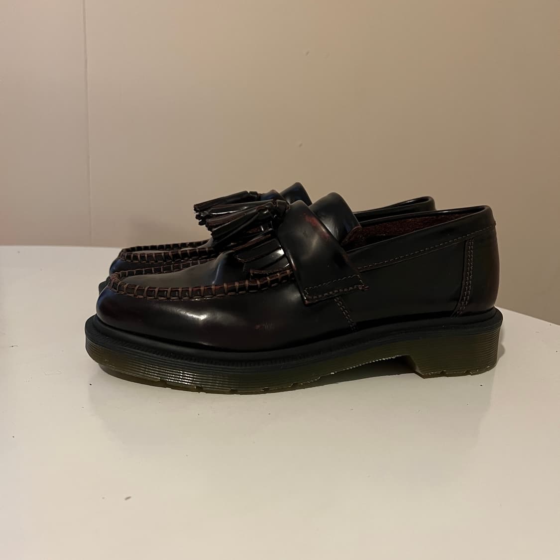 닥터마틴 아드리안 태슬 로퍼 체리레드 상품이미지2
