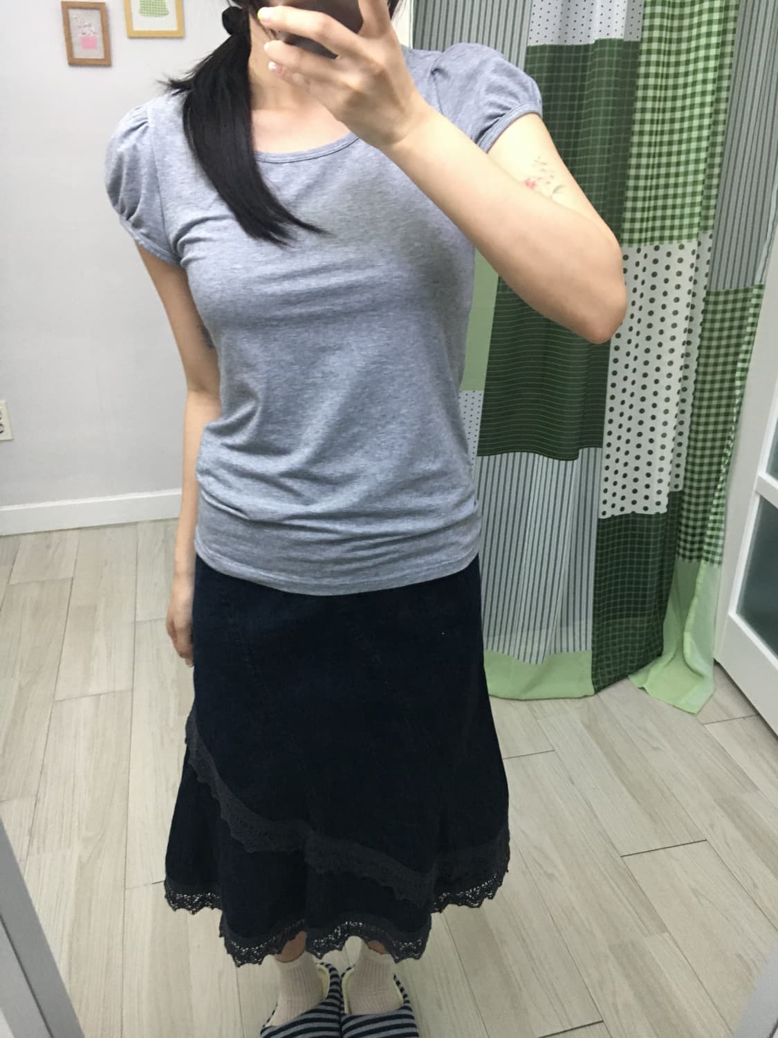 그레이 퍼프 소매 티셔츠 상품이미지8