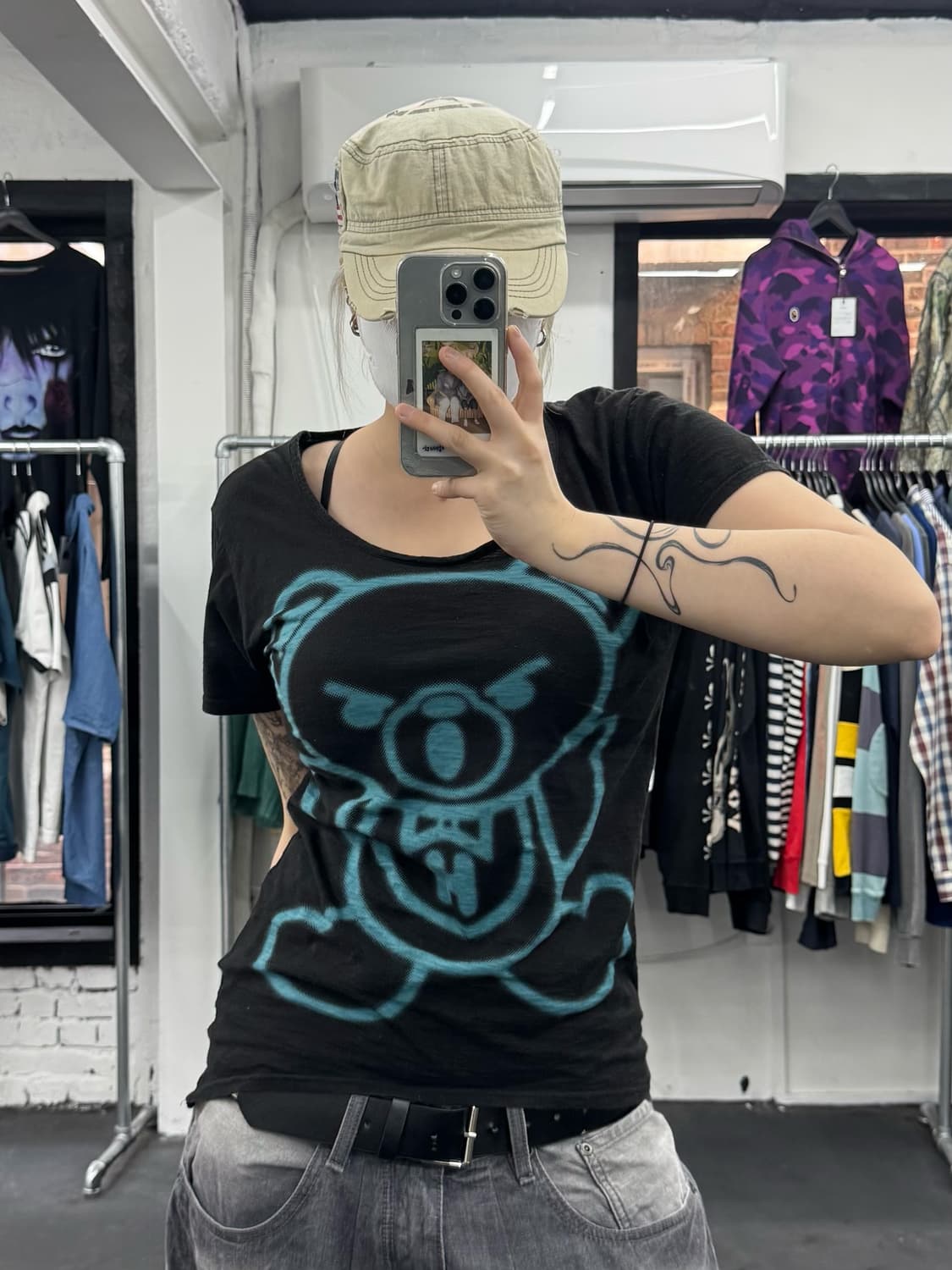 히스테릭 글래머 퍽베어 라운드넥 티서츠 상품이미지2