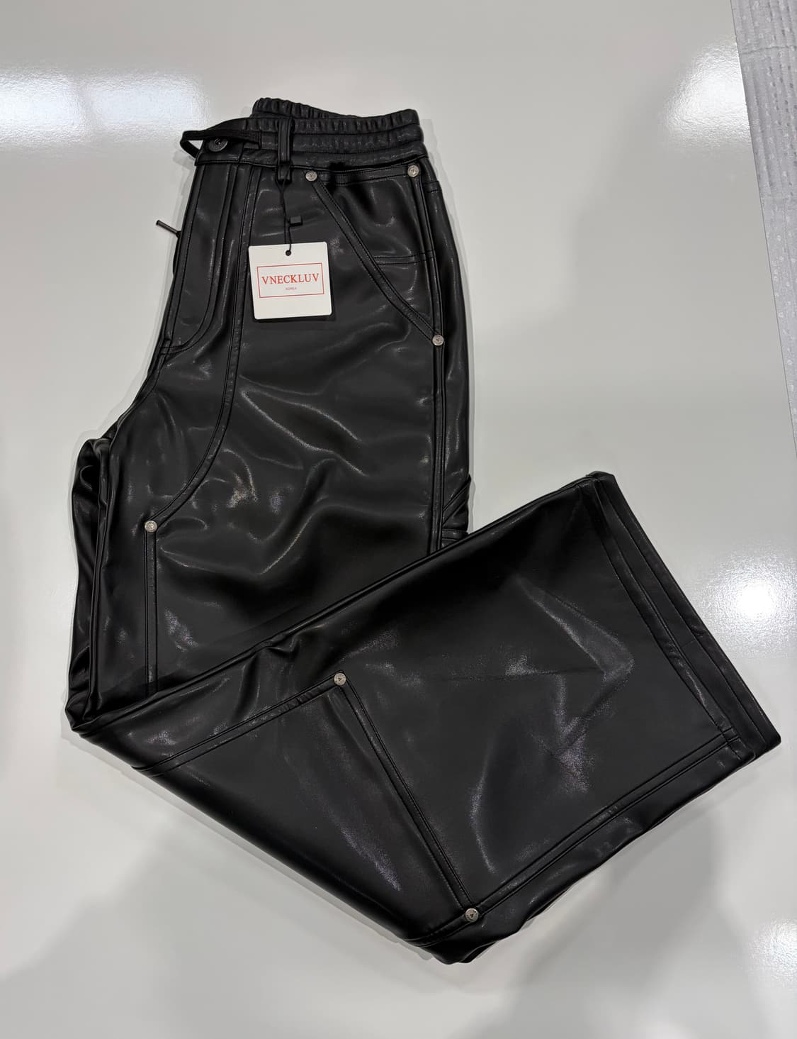 Vneckluv 블랙 인조 가죽 밴딩 팬츠#새상품 상품이미지1