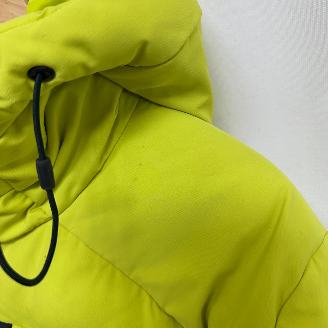 데상트 남자 후드패딩 솜빵빵 오리털 110 상품이미지3