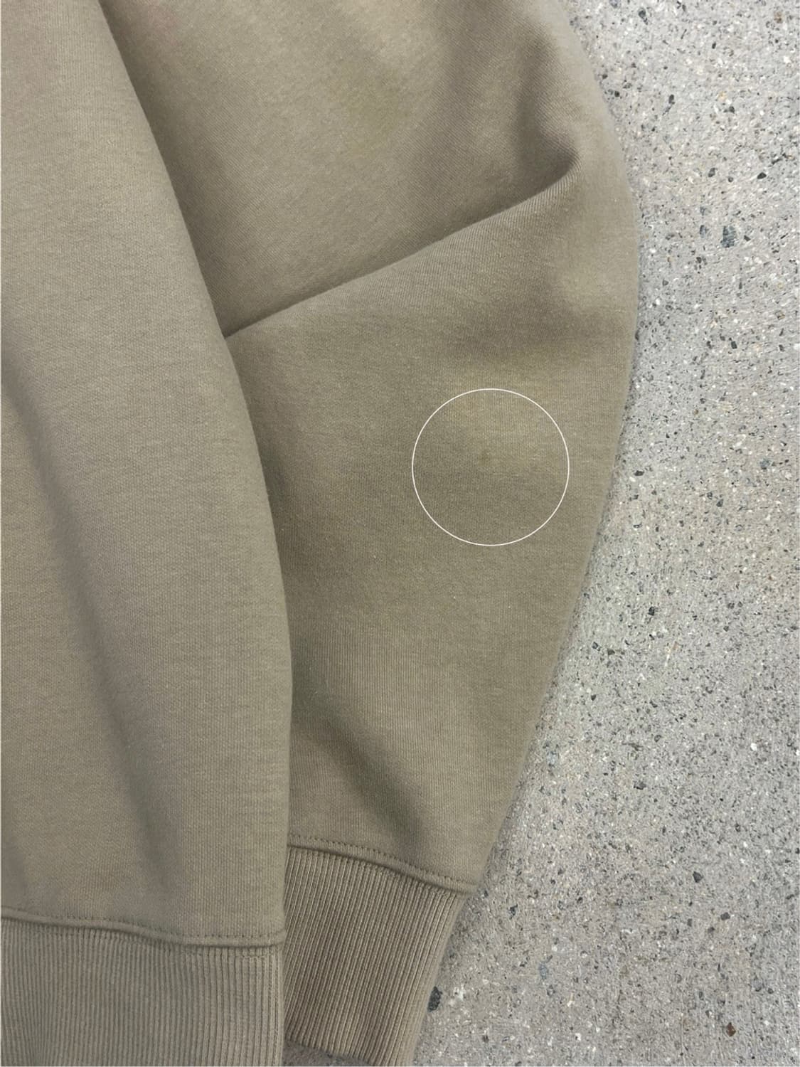 아더에러 스컬프터 로고 맨투맨 상품이미지9