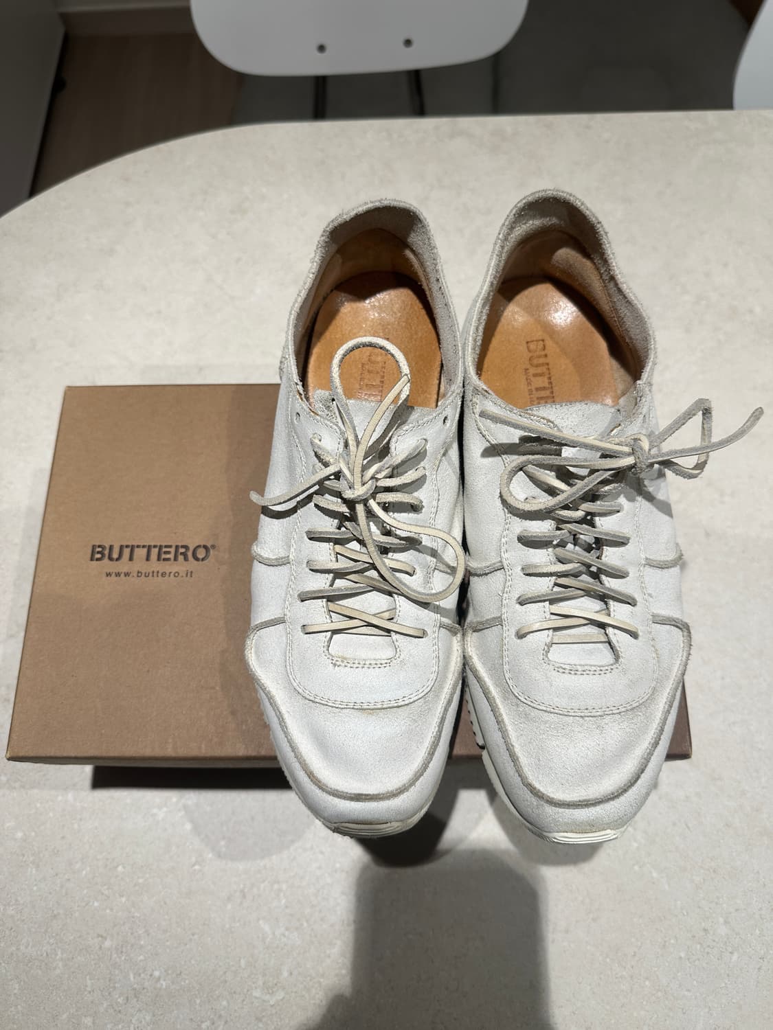 부테로카레라 크랙 화이트 260(40)사이즈 상품이미지4