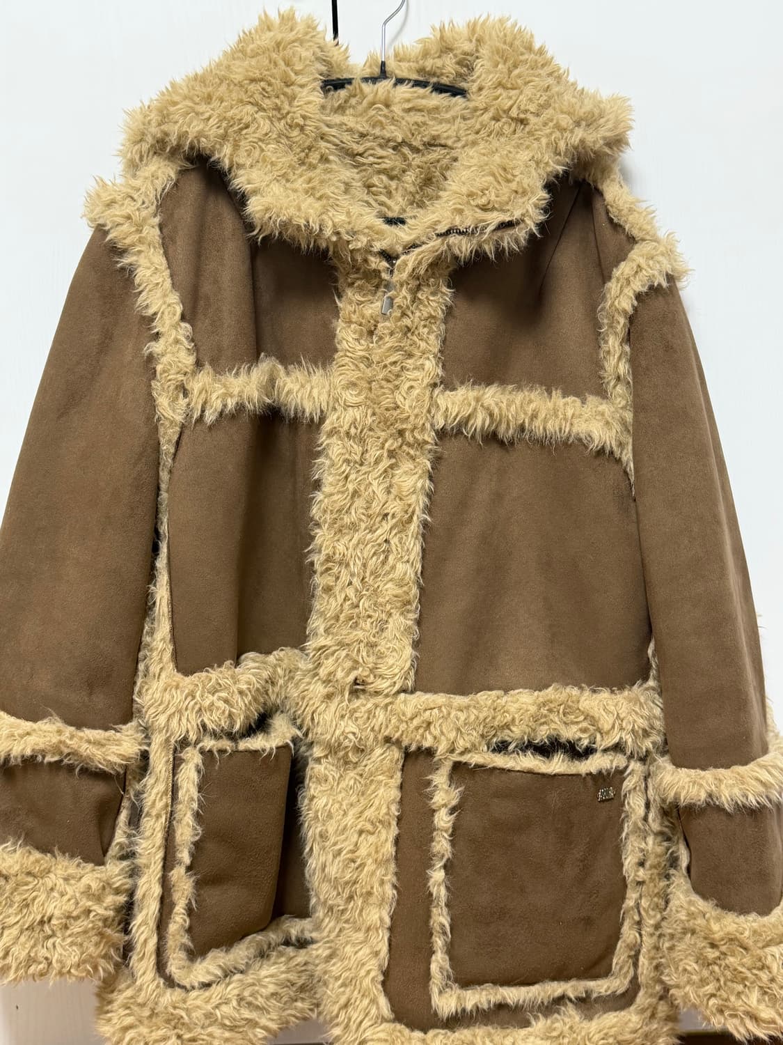 아수라 투웨이 스웨이드 후디 무스탕 브라운 상품이미지5