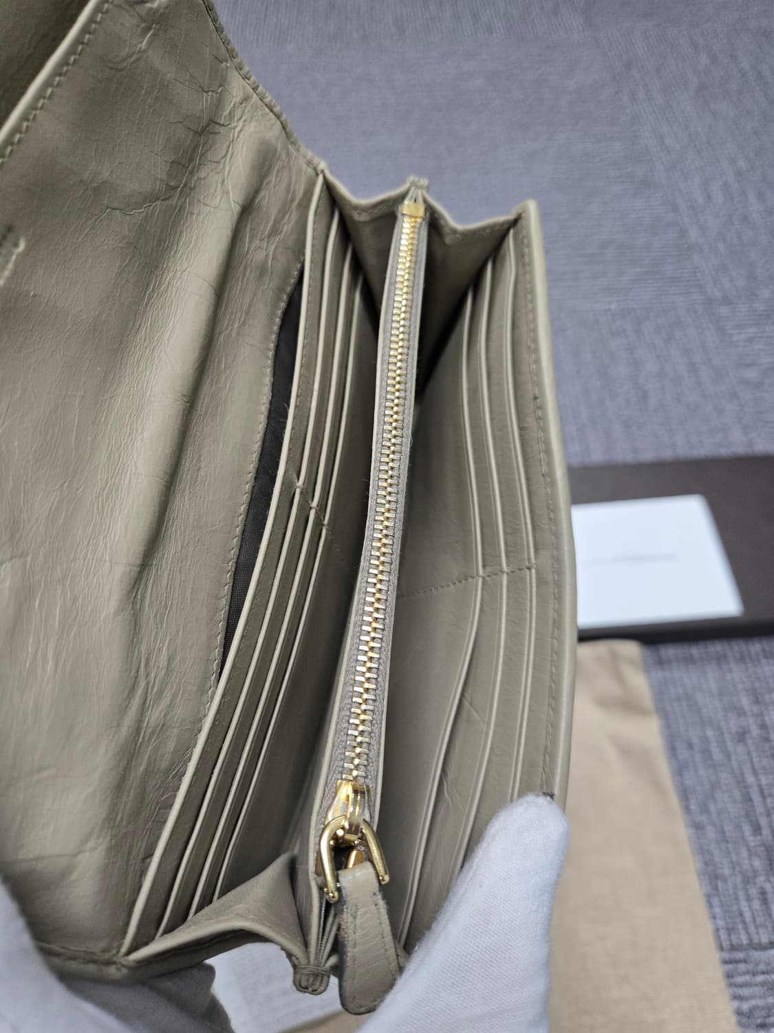 [특가][정품] 미우미우 마테라쎄 장지갑 상품이미지6