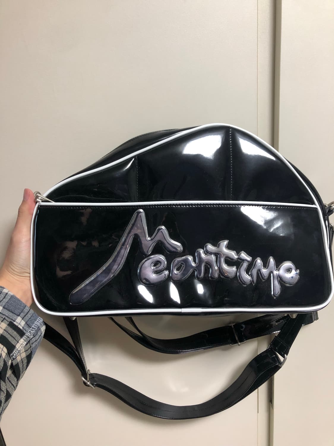 Meantime 민타임 3D PVC 로고백 크로스백 숄더백 가방 상품이미지2