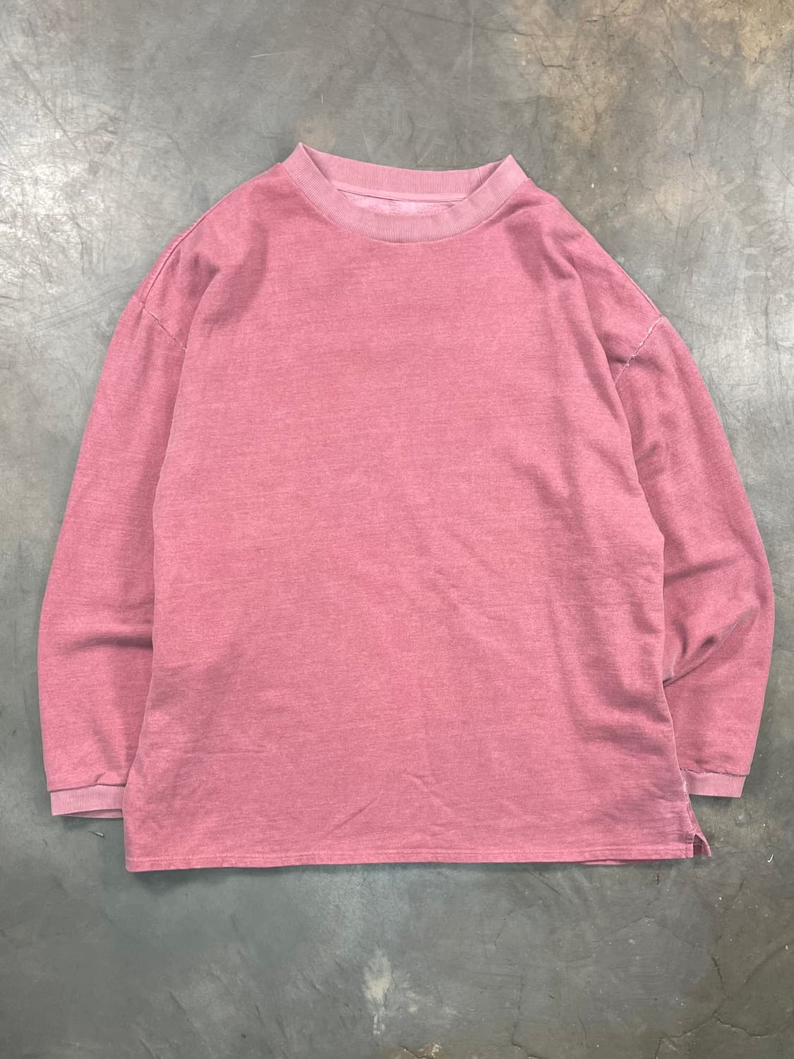 이지 시즌1 피그먼트 롱 슬리브 상품이미지1