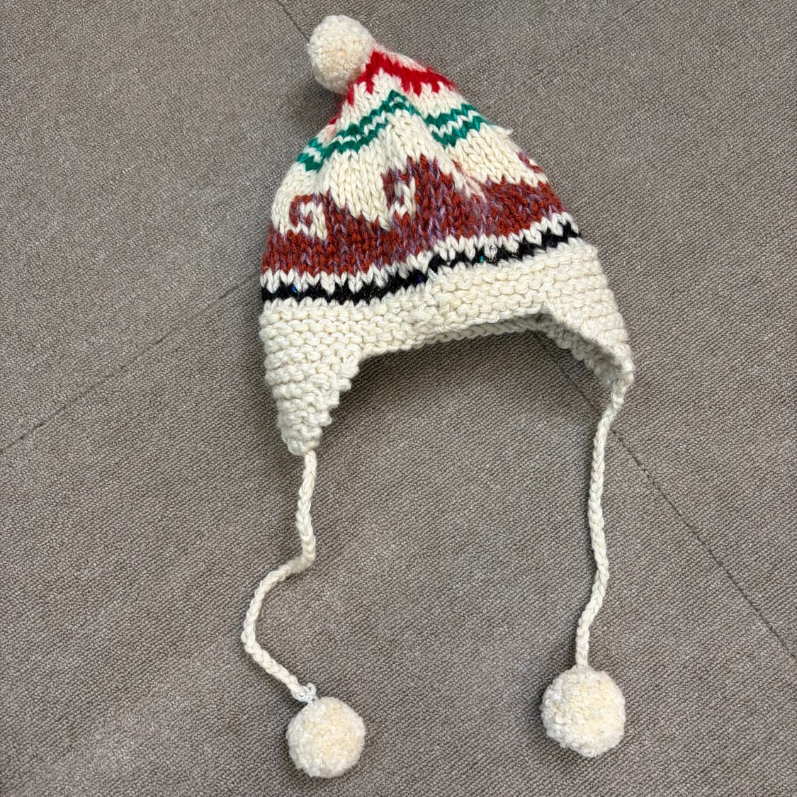 빈티지 노르딕 우먼스 방울 비니  상품이미지1