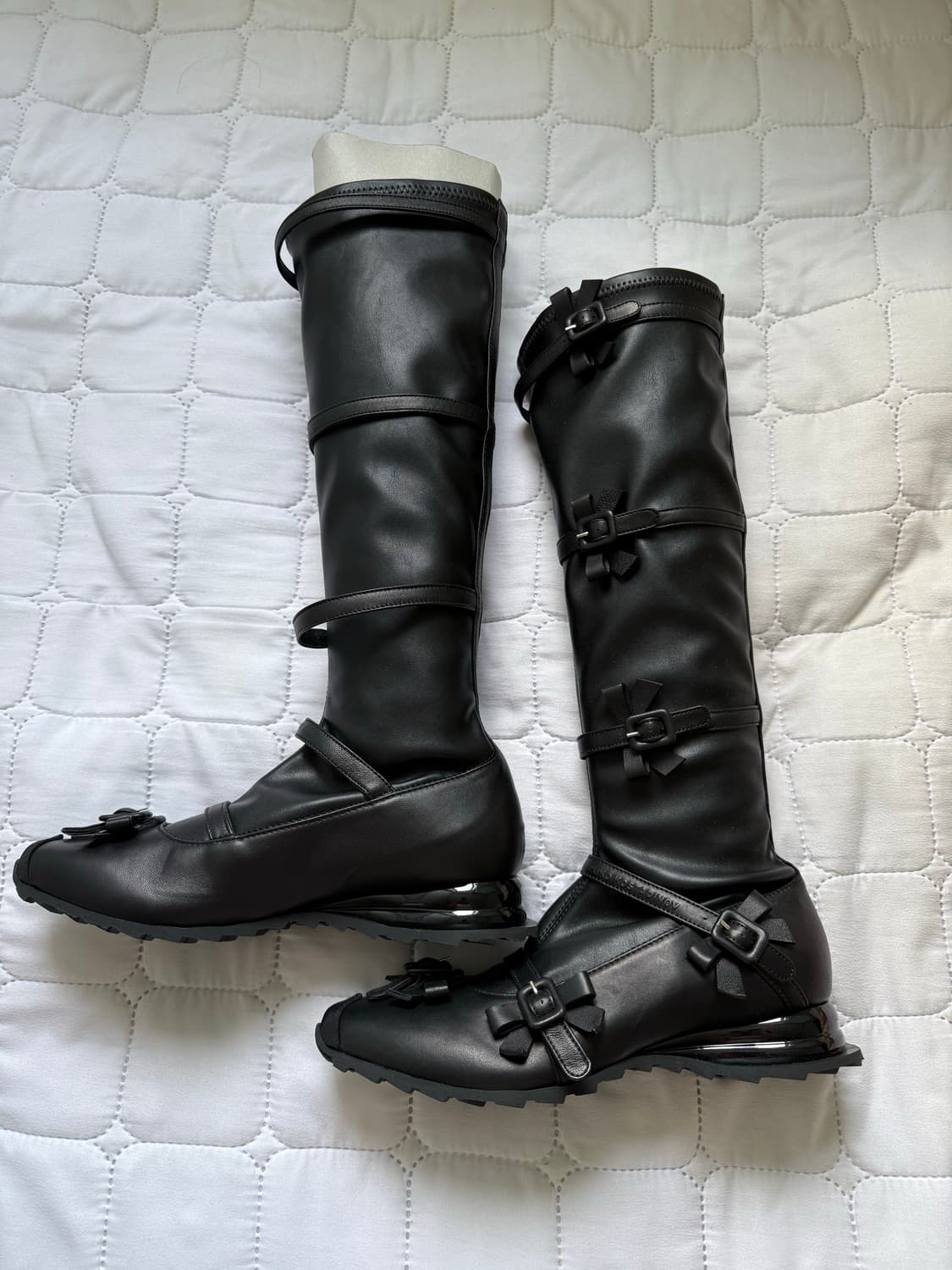 Kiko kostabinov RIBBON HIGH BOOT MIDNIGH 상품이미지1