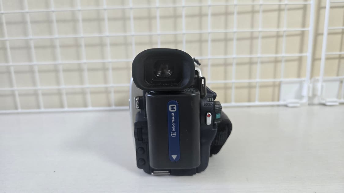 (6mm테이프캠코더)소니 DCR TRV30 상품이미지2