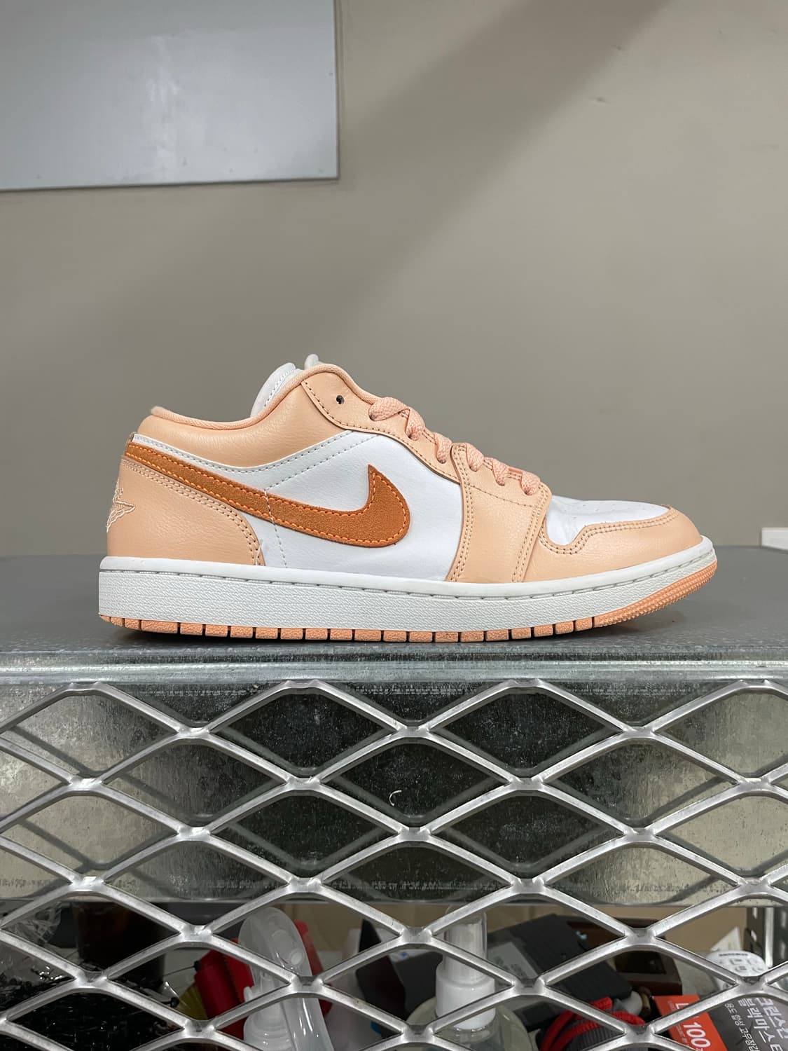 나이키 에어 조던 1 선셋 헤이즈 250 상품이미지4