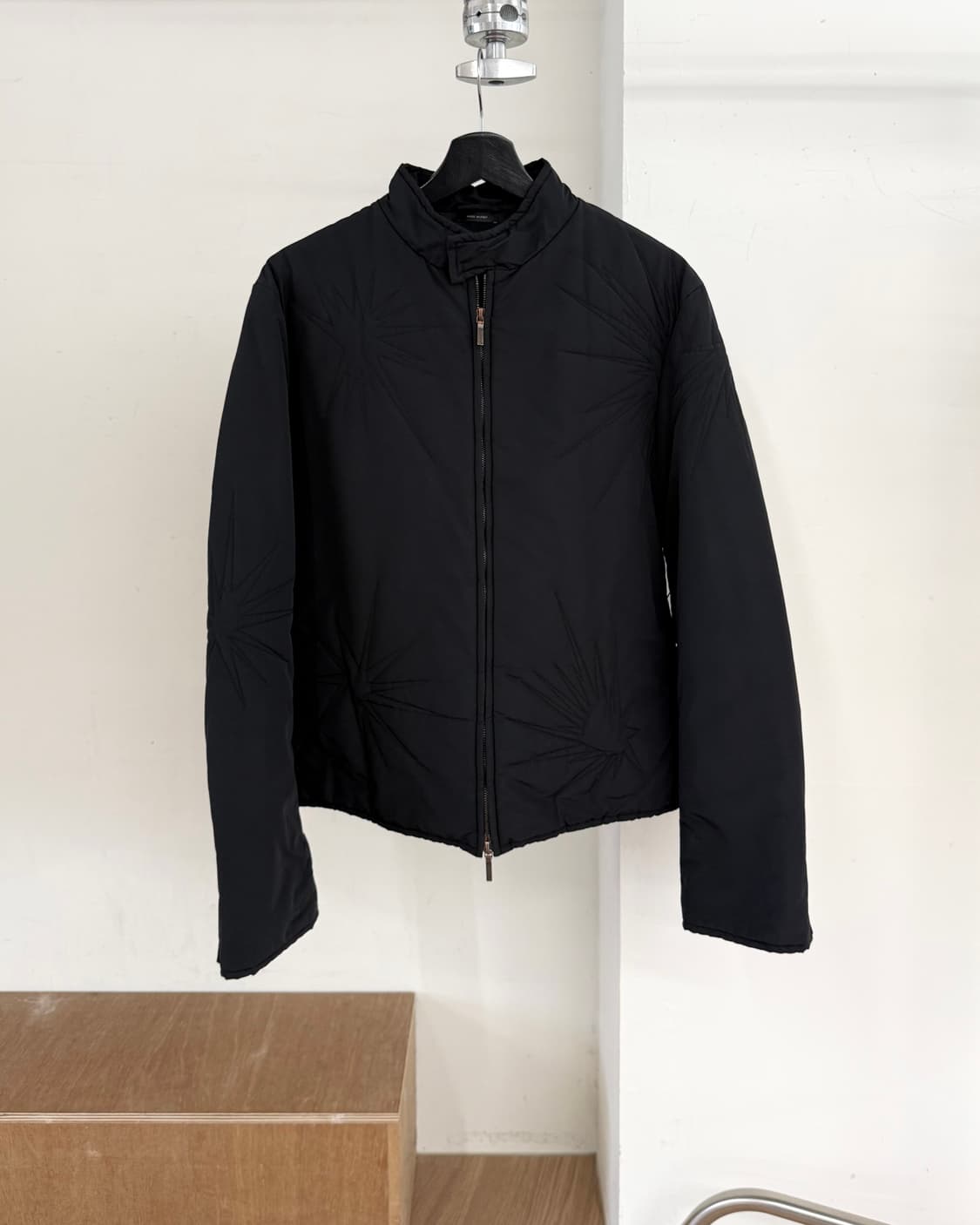 질 샌더 블랙 선버스트 퀼팅 패디드 자켓 상품이미지1