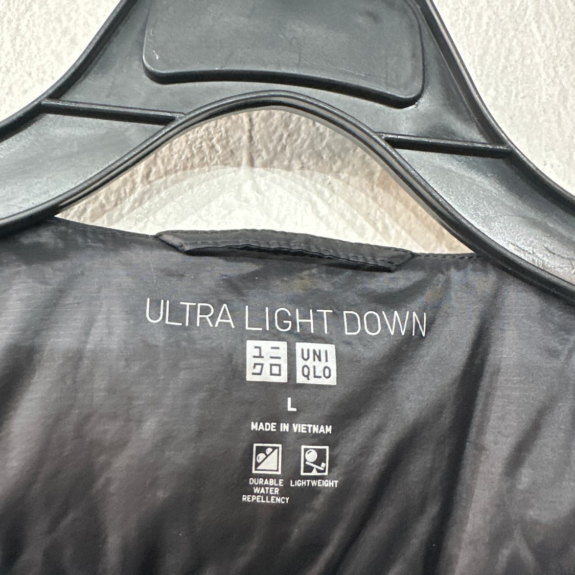 유니클로 울트라라이트다운 경량패딩조끼 L 상품이미지3