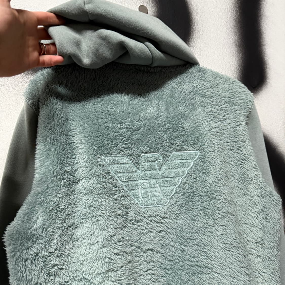 백화점판 엠포리오 아르마니 빅 로고 플리스 집업 후디 틸 상품이미지5