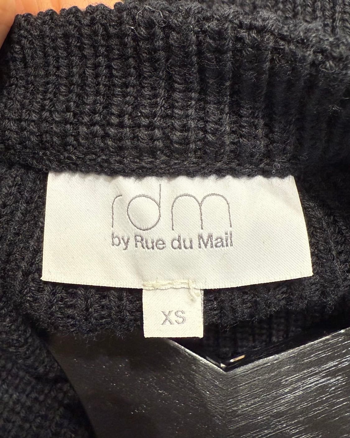 rdm 블랙 라운드 울 니트  상품이미지8