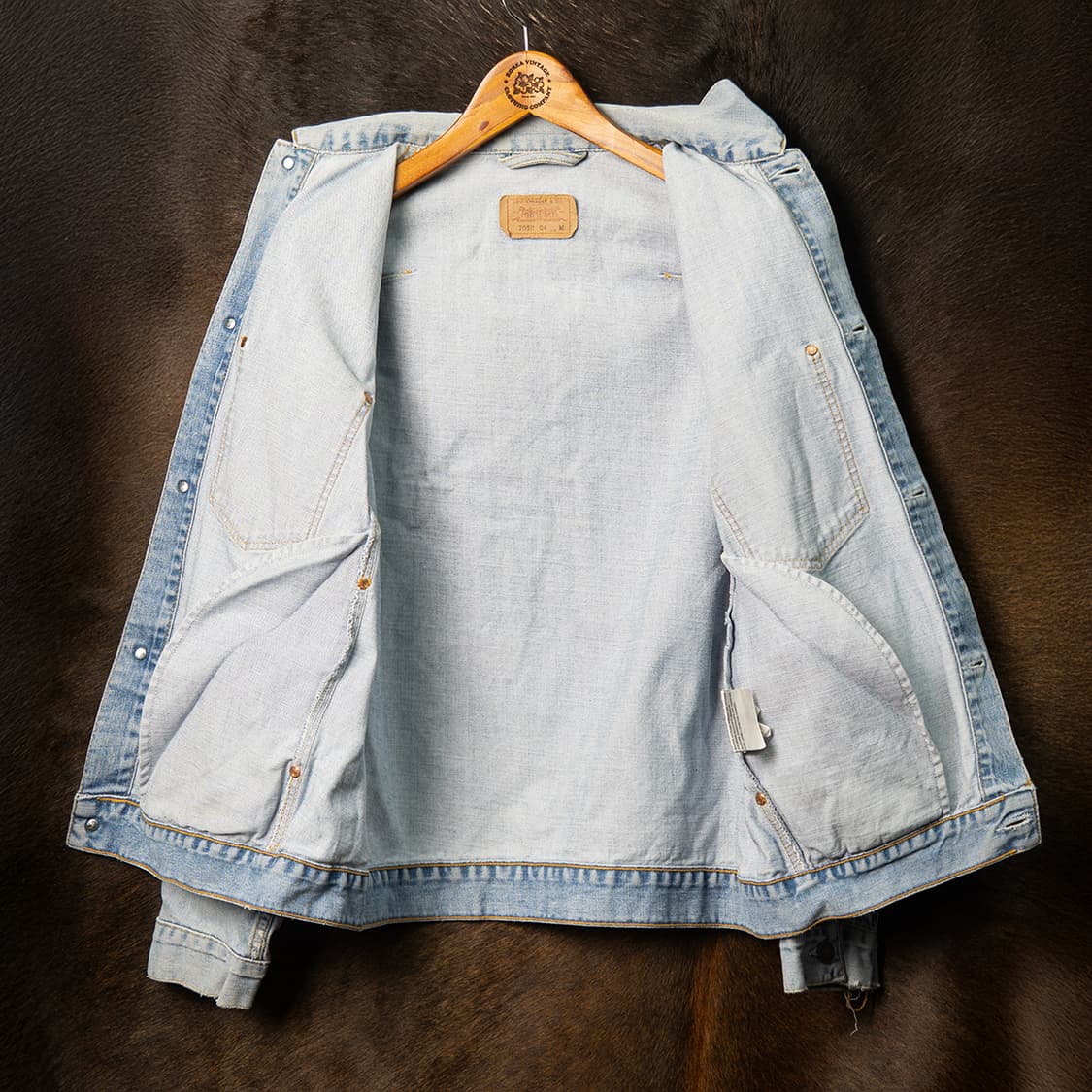[100] 00s 리바이스 유럽 70511 데님 트러커 자켓  상품이미지9