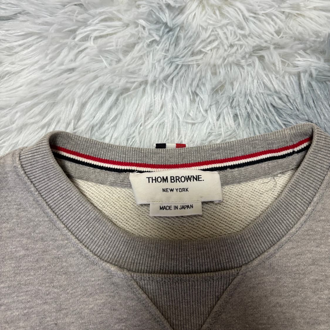 [2 Size] 톰브라운 4선 맨투맨 상품이미지5