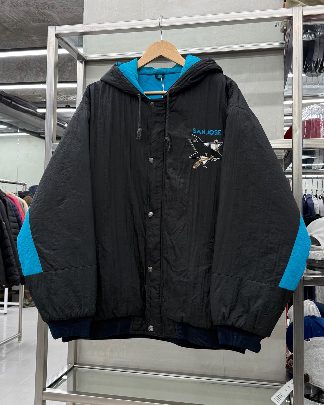 NHL 00s 나일론쉘 퀼티드 후드 점퍼 상품이미지3