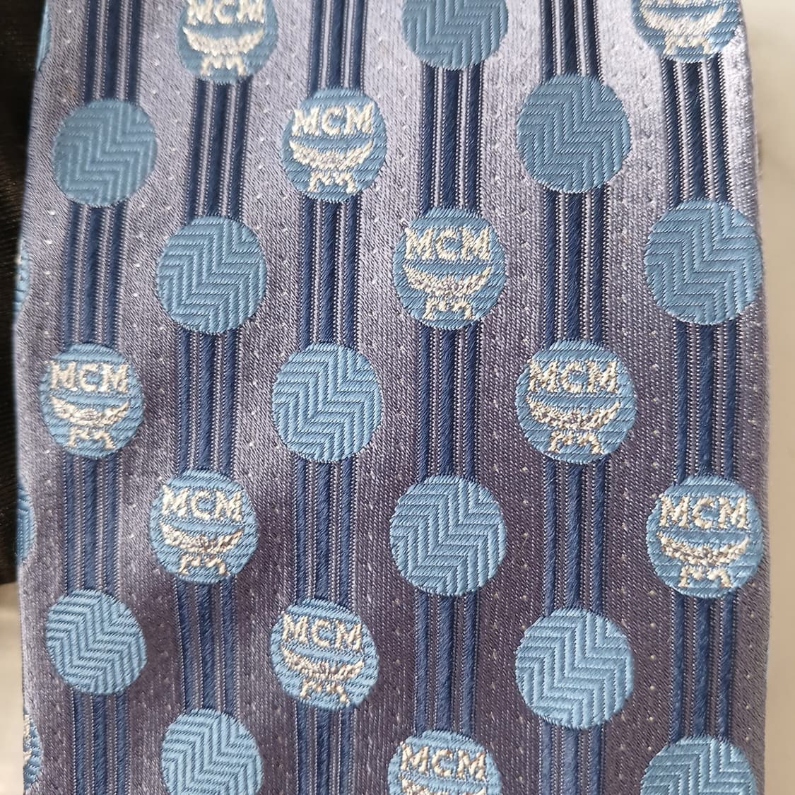 MCM 실크 블루 올오버 로고 넥타이 8.7cm A등급 A19436
 상품이미지6