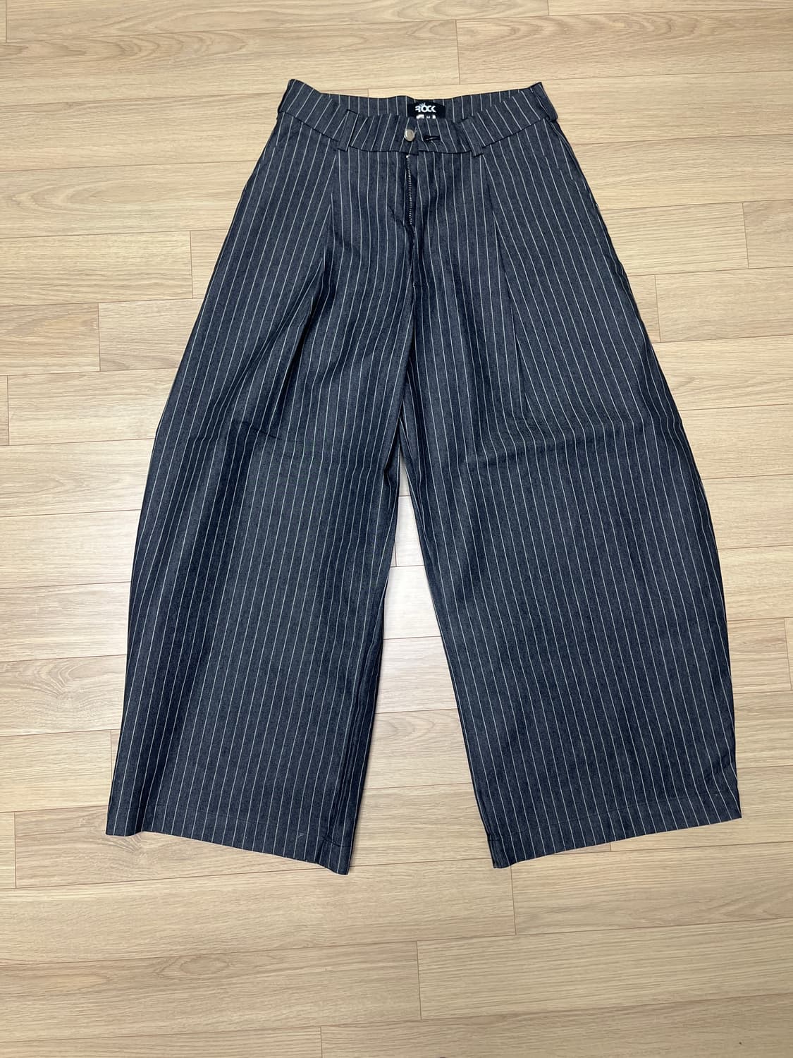 스트라이프 팬츠 상품이미지1