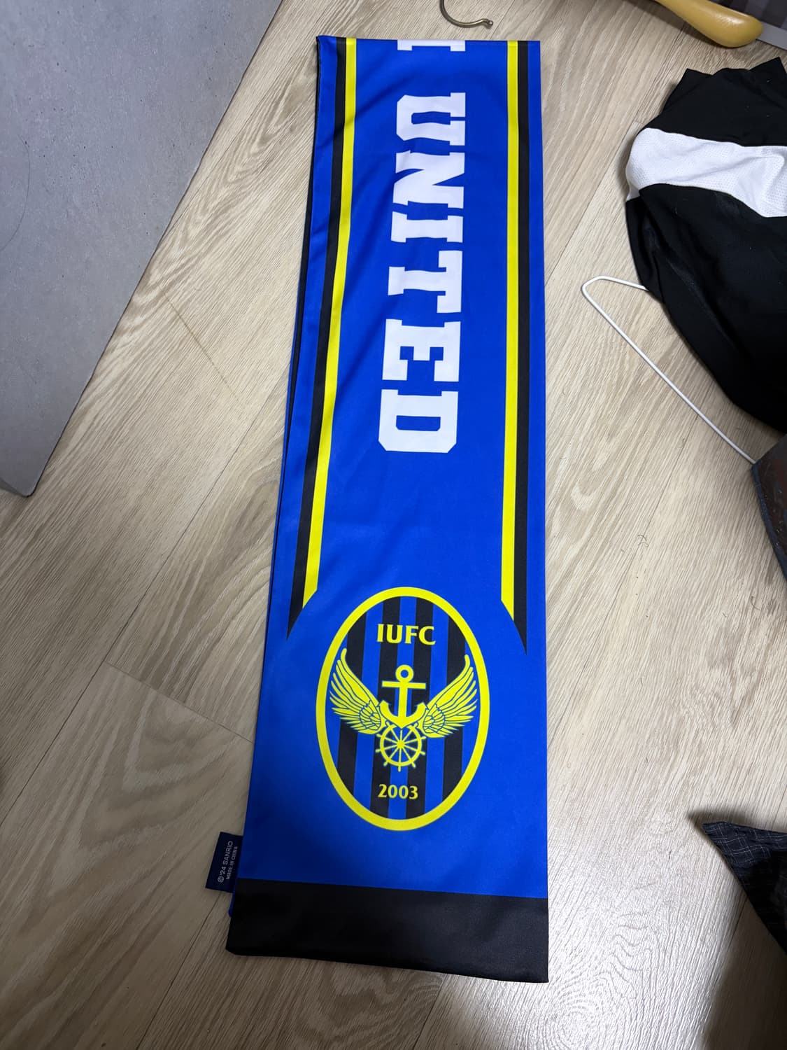 인천 유나이티드 산리오 콜라보 머플러 팝니다 상품이미지1