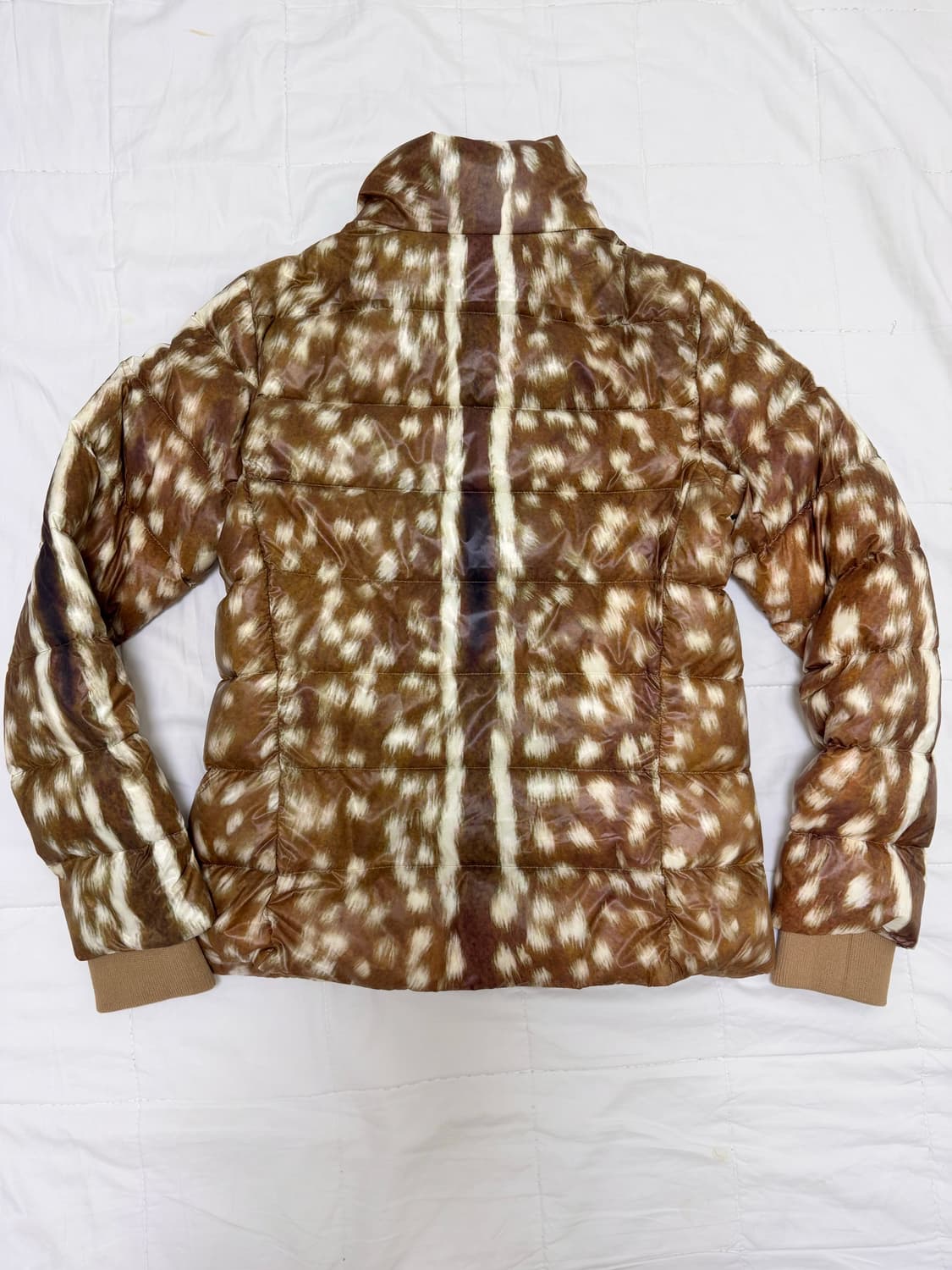 (XS)버버리 디어 패턴 경량 패딩 상품이미지4