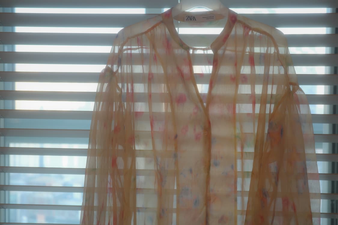 Zara 쉬폰 플라워 블라우스 상품이미지6