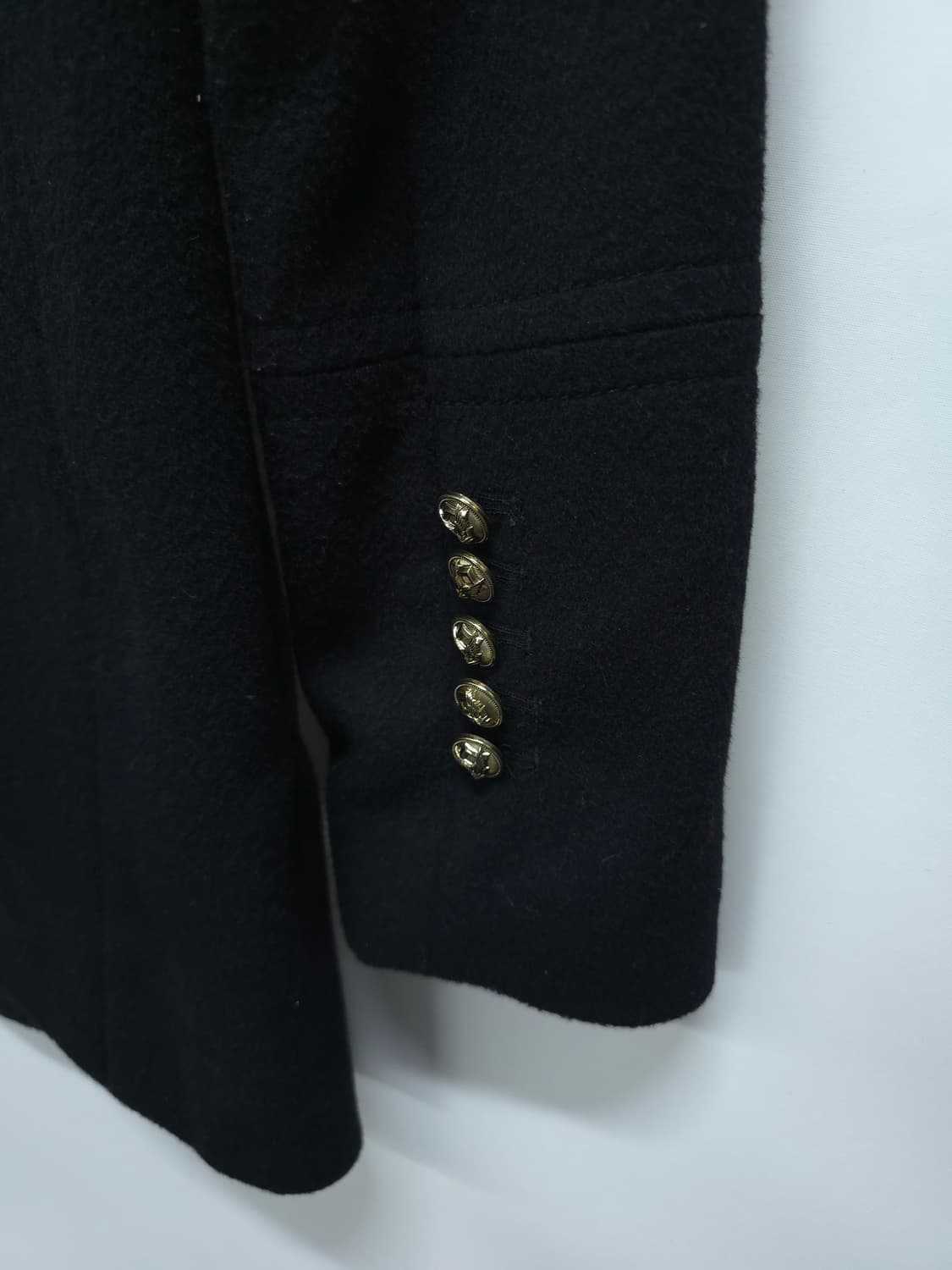 VOV 블랙 모직 더블 코트 상품이미지9