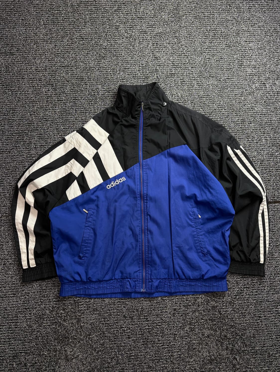 아디다스 올드스쿨 배색 사이드라인 바람막이 2388 상품이미지2