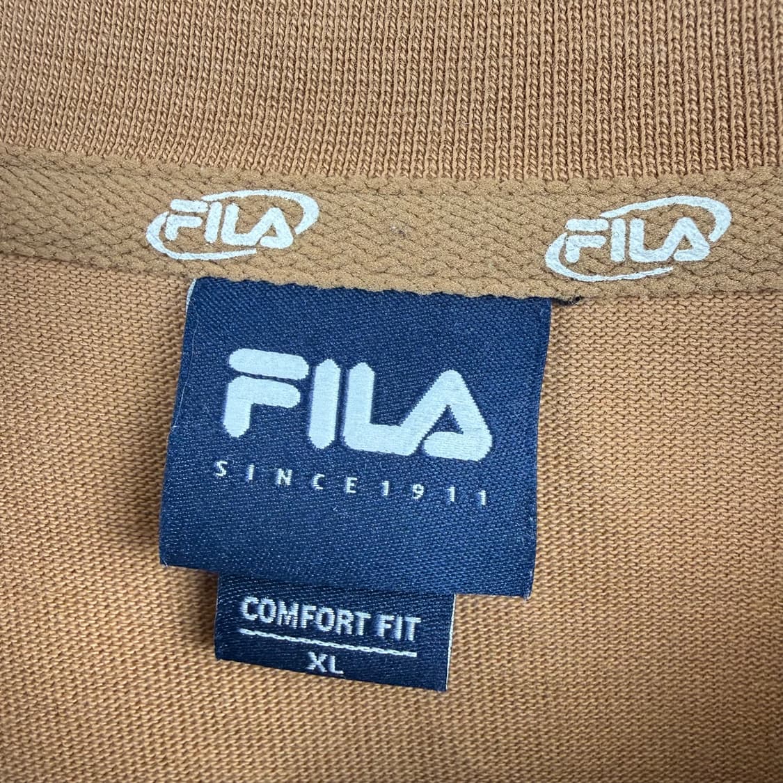 (XL) 휠라 로고 롱슬리브 카멜 상품이미지3