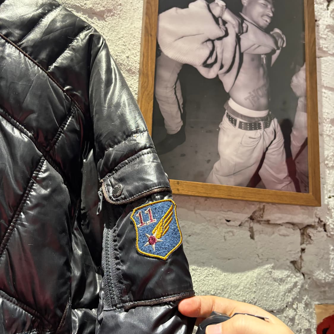 아비렉스 USAF 히든 후드 유광 투웨이 패딩 상품이미지5