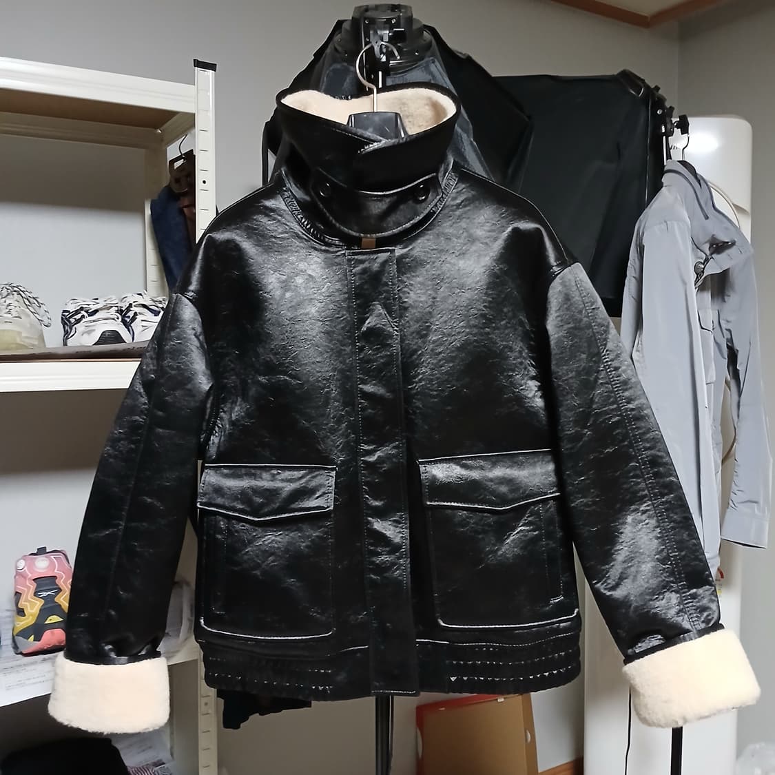 siyazu 시야쥬 봄버 무스탕 페이크레더 가죽 점퍼 겨울 상품이미지4