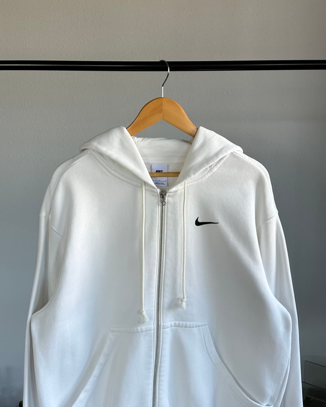 [L]나이키 스우시 화이트 기모 여성 후드집업 상품이미지2