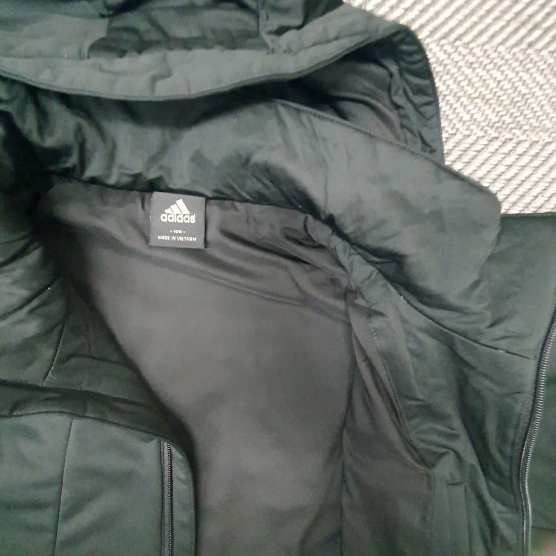 아디다스 결량패딩 자켓 남자105 상품이미지7