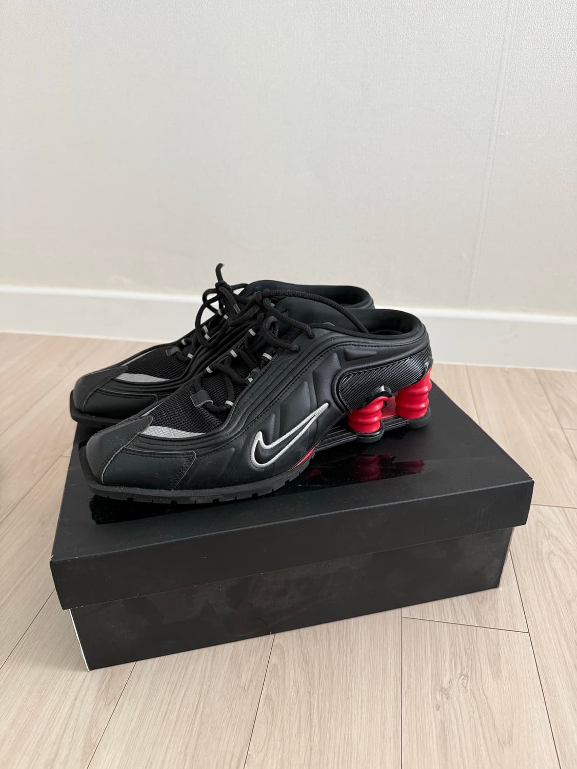 나이키 마틴로드 255(실착5회미만) 쿨거래 네고 상품이미지1