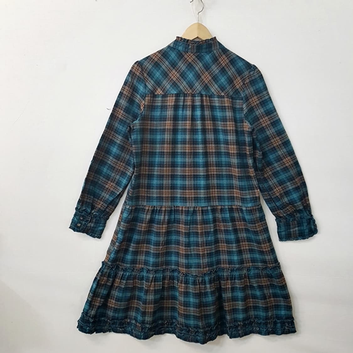 MENU 010 프릴 체크 원피스 상품이미지4