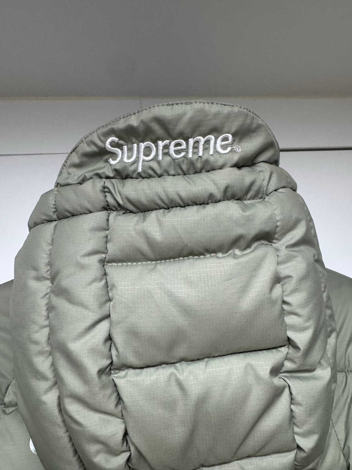 슈프림 와프 패딩 M사이즈 상품이미지6