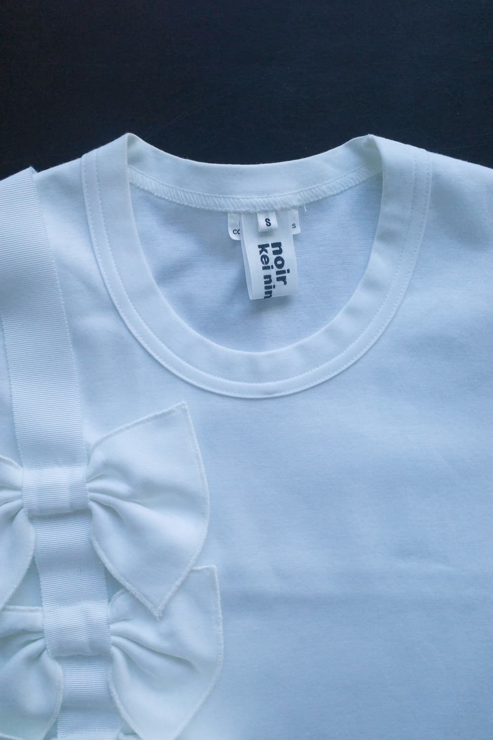 느와르 케이 니노미야 리본 티셔츠 상품이미지4