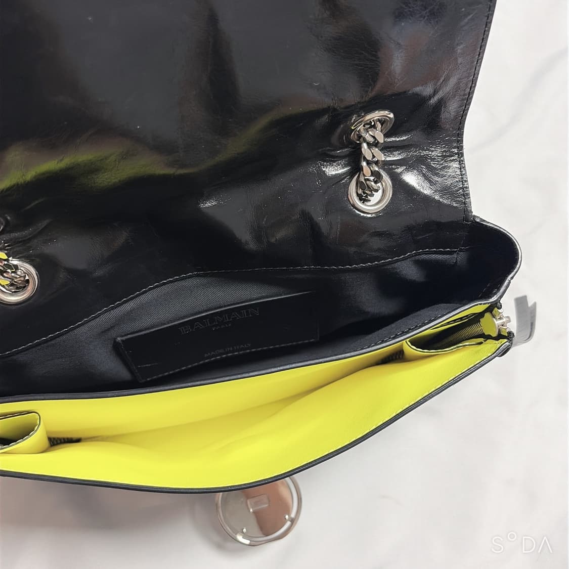 발망 블랙 레더 체인 숄더백 상품이미지8