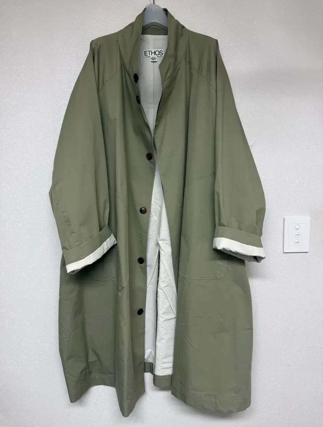 에토스 카키 트렌치코트 ETHOS 상품이미지2